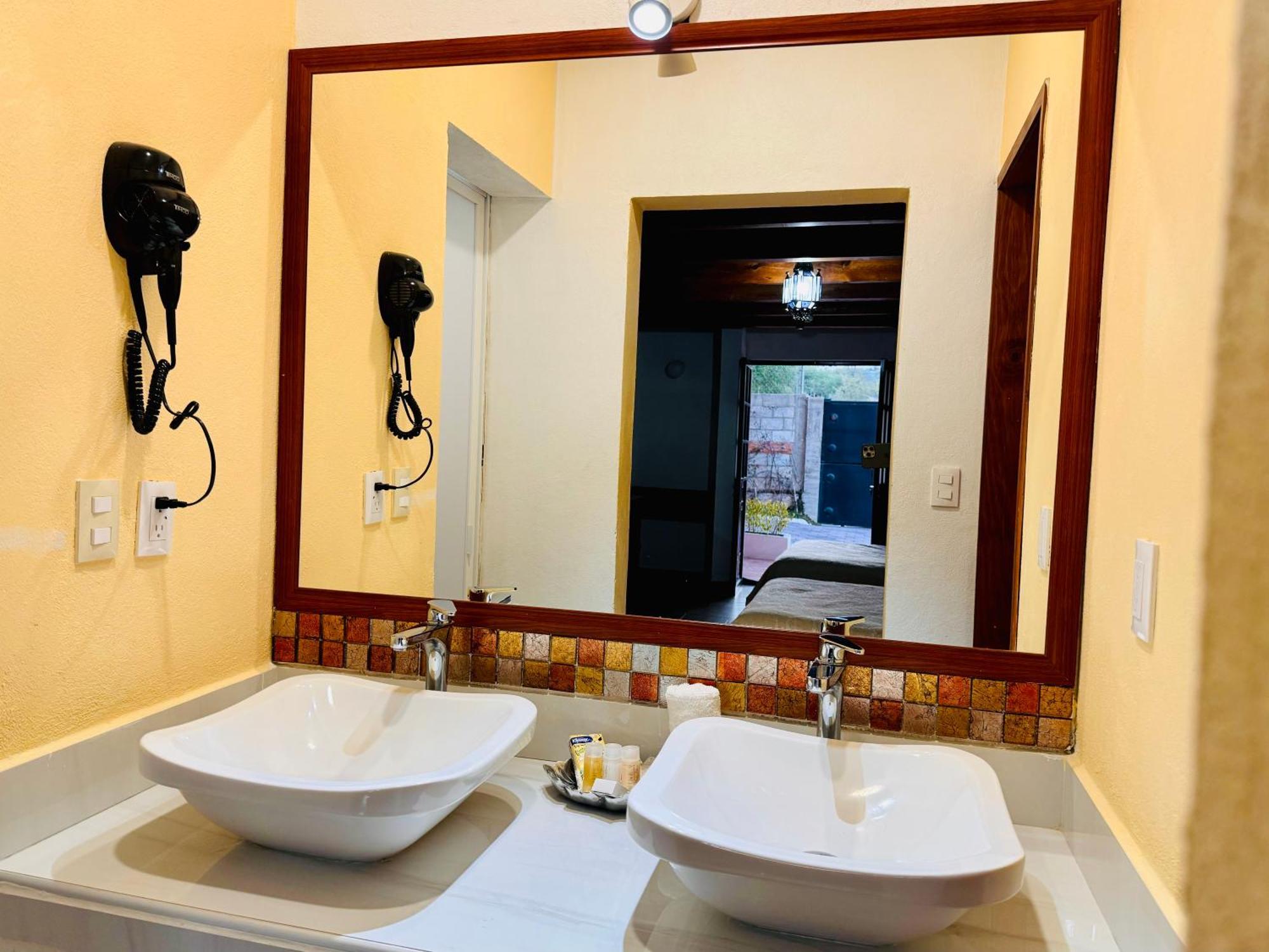 Hotel Hacienda Real برنال المظهر الخارجي الصورة